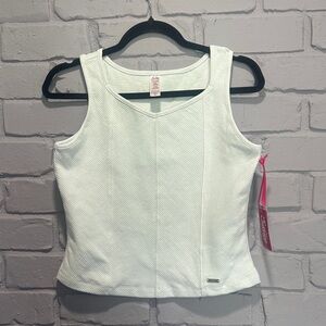 NEW Women’s White Sleeveless Top size 16/18